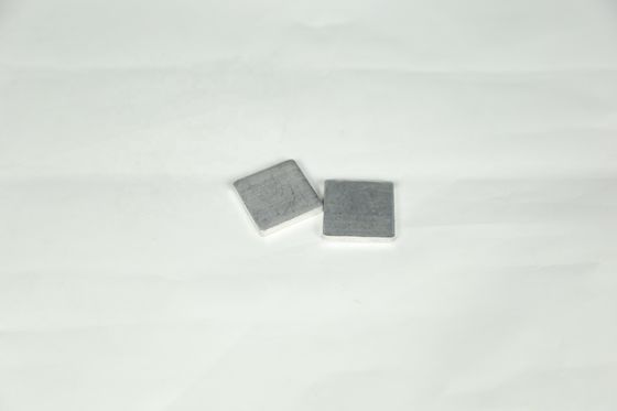6061 Slug metálico de aluminio en blanco plateado para partículas de aluminio no en polvo
